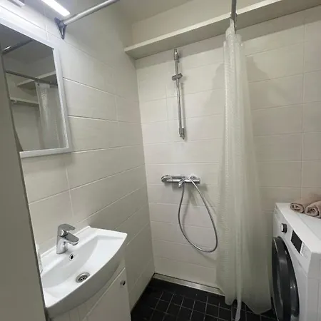 Vanalinna Suvituskorterid - Pikk 6 Ja 8 Apartment Parnu