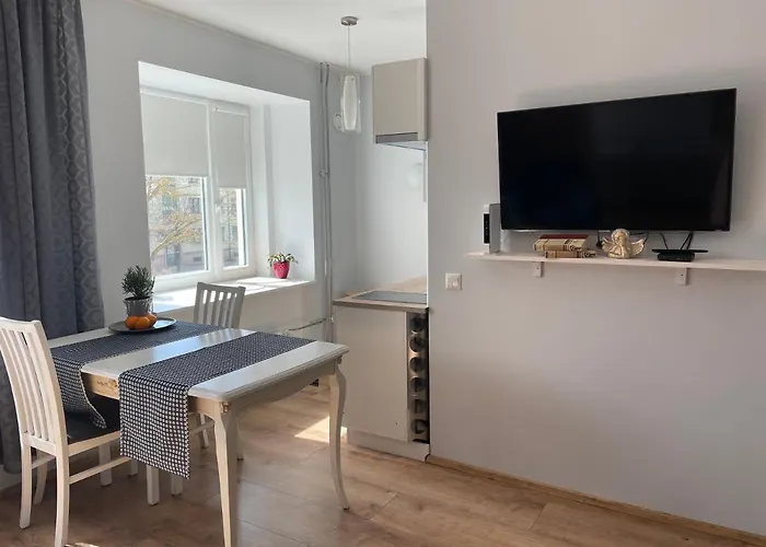 Vanalinna Suvituskorterid - Pikk 6 Ja 8 * Pärnu